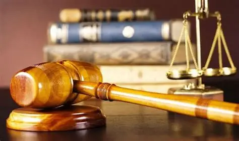 Trọng tài ra đời từ nhu cầu giải quyết tranh chấp thương mại một cách nhanh chóng.